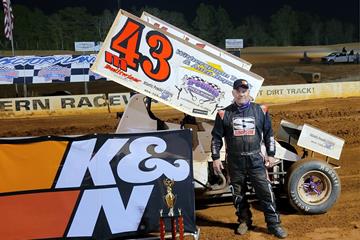 SMITH POUNCES FOR LATE RACE PASS TO WIN SOUTHERN RACEWAY USC