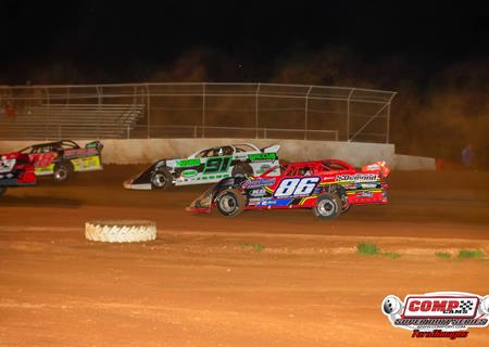 Kyle Beard weathers tough weekend with Comp Cams Super Dirt Series