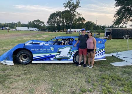 Runner-up outing at Magnolia Motor Speedway in weekly competition