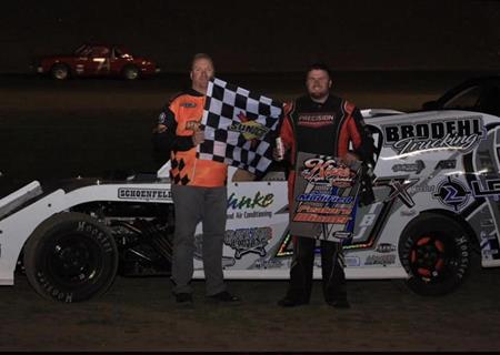 TBJ sweeps IMCA Modifieds at Marshalltown Speedway