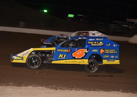 Ward lands top-10 in Frostbuster stop at Boone Speedway