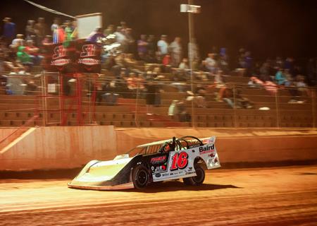 Sam Seawright captures first-career Hunt the Front Super Dirt Series victory at