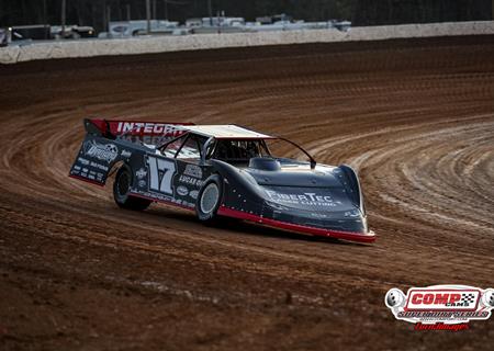 Stuckey brothers attend Comp Cams Super Dirt Series opener at Boothill Speedway