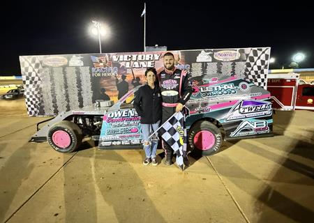Austin Holcombe returns to victory lane with 602 Modified at Fayetteville Motor
