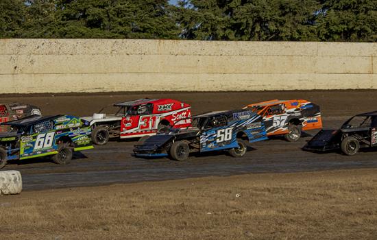 IMCA Modifieds racing to the end of