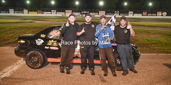 Corrigan Oil Speedway Beats Mother Nature for Autograph Night Presented By Shaheen Chevrolet Cadilla...