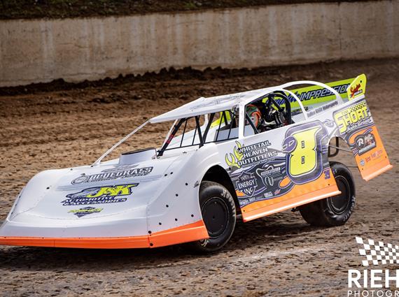 Linville shakes down new Stealth Race Car at Florence Speedway