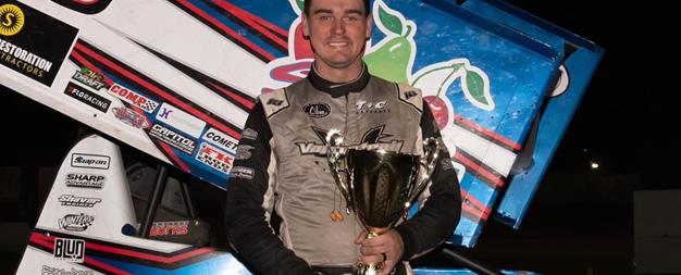 Starks Wins Trophy Cup Finale During One...