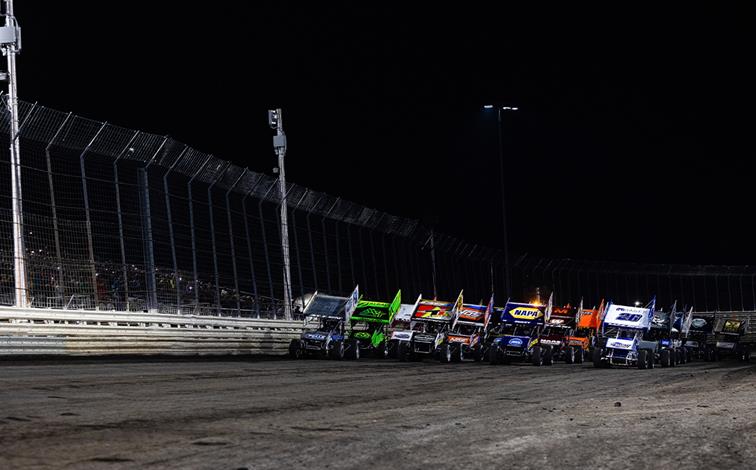 World of Outlaws Set For two nights at Knoxville