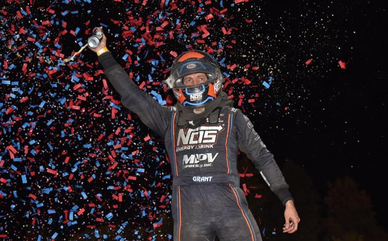 Grant wins James Dean Classic at Gas City