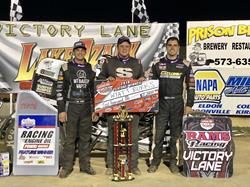 WYATT BURKS STEALS NIGHT ONE OF NON-WING NATIONALS AT LAKE OZARK WITH LATE-RACE PASS, EARNS SEVENTH-CAREER TRIUMPH!