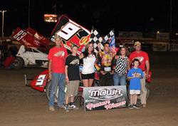Nienhiser gets thrilling MOWA win at Quincy Raceways