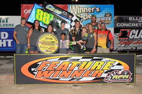HUISH HOLDS OFF BUBAK FOR FIRST-CAREER URSS VICTORY