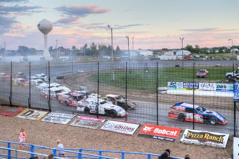 Photo Finish Thrillers at the 45th-Anniversary in Lisbon ND