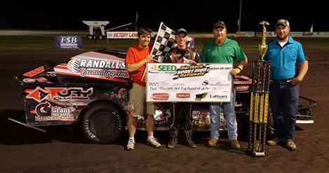 Skalicky leads every lap of every Northern SportMod Nationals race