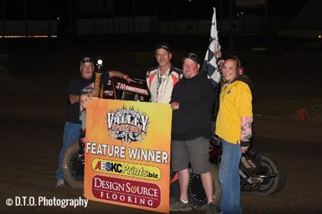 Schudy Shines in POWRi Valley Showdown