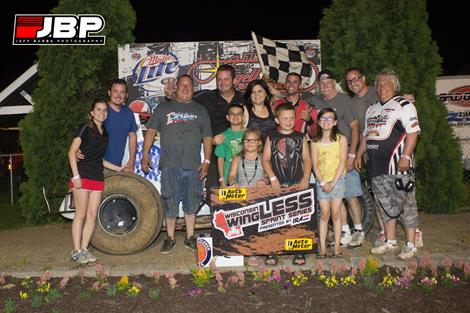 Matty V Drives Back to Victory Lane With Wisconsin wingLESS Sprints