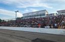 Packed house sees DeLong win three and Burton two...