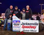 SEAVEY STORMS TO ANOTHER DOMINANT WIN IN JACKSONVILLE MAKEUP