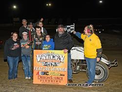 Cody Baker cops Non-Wing main at Valley Speedway