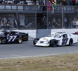 Upstate Modifieds And Bombers Visit Redwood Acres Raceway Saturda