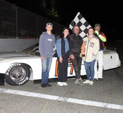 Peterson’s Late Pass Earns Late Model Victory