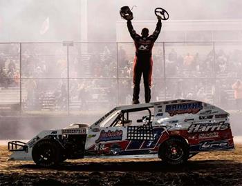Tom took the coveted Speedway Motors IMCA Super Nationals Modified win on Saturday, September 10 at Boone Speedway.