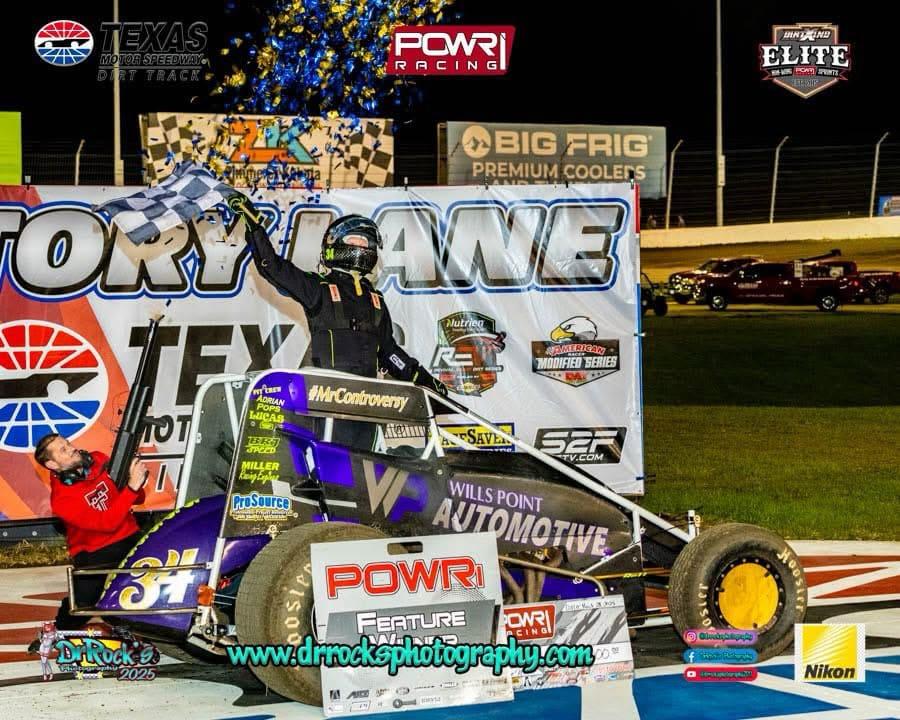 RJ Miller Wins with POWRi Elite Non-Wing Sprint Win at Texas Motor Speedway
