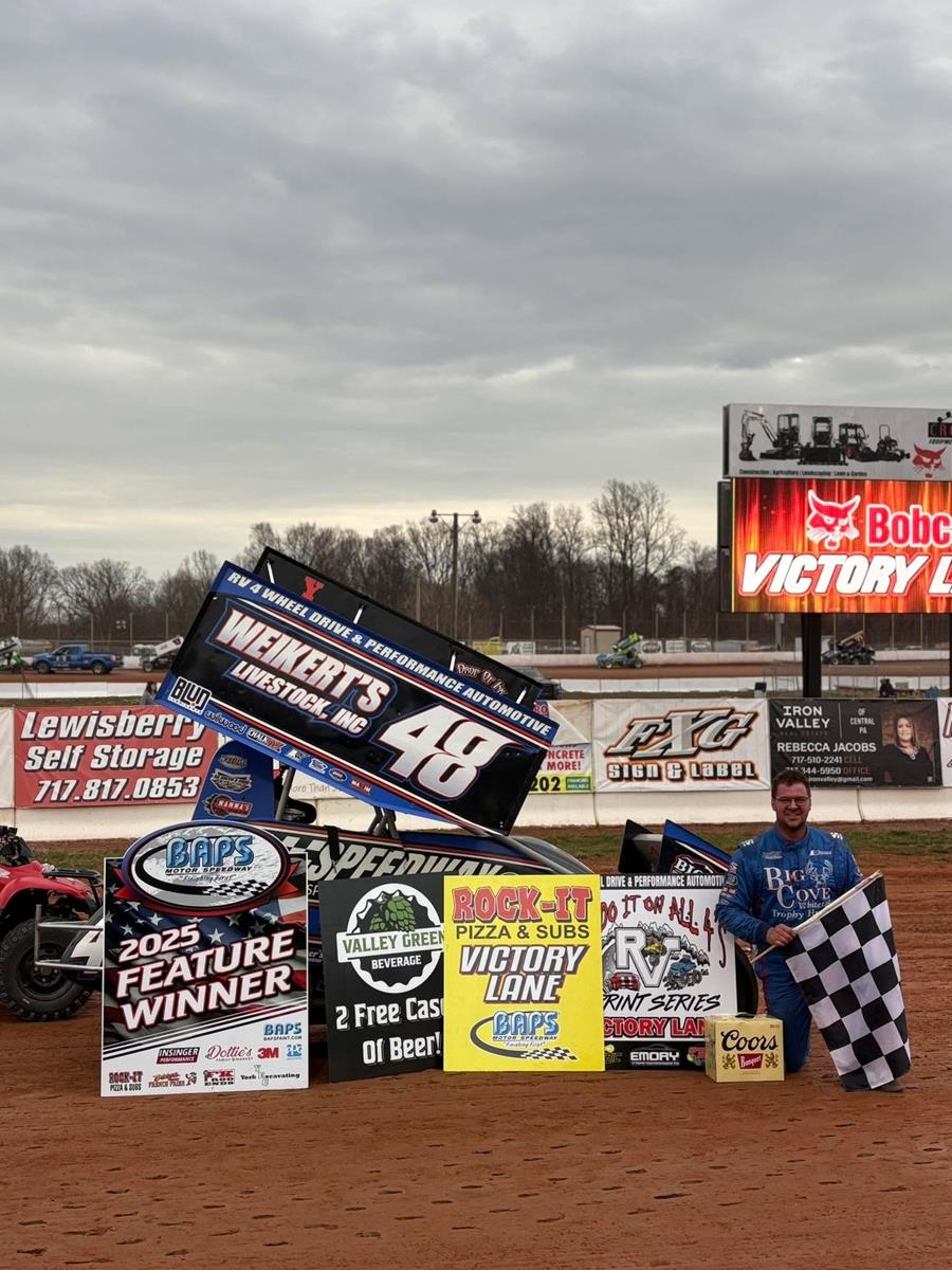 Dietrich Wins Sprint Car race with last lap thriller.
