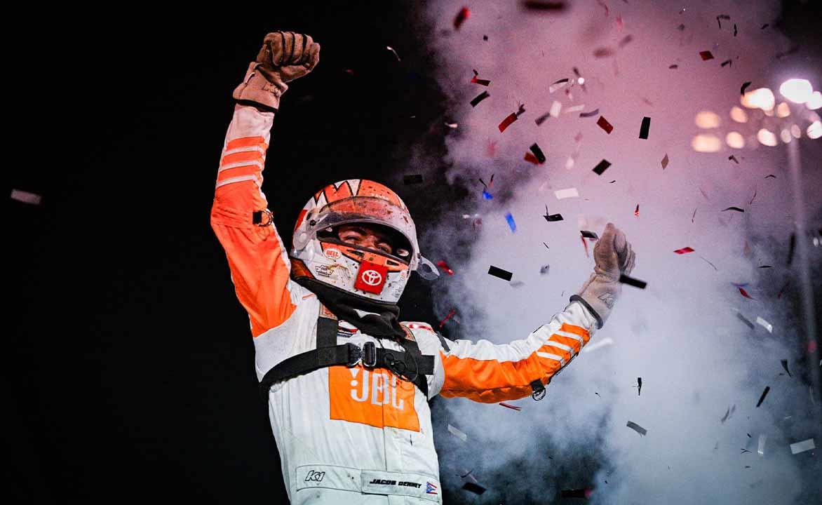 Jacob Denney Drives from 24th for Fourth Xtreme Outlaw Midget Win, First at I-55