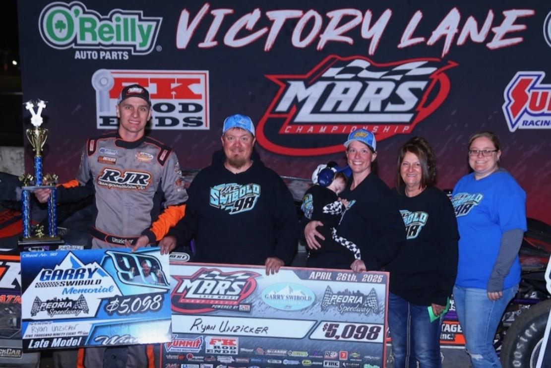 Unzicker Claims Swibold Memorial at Peoria