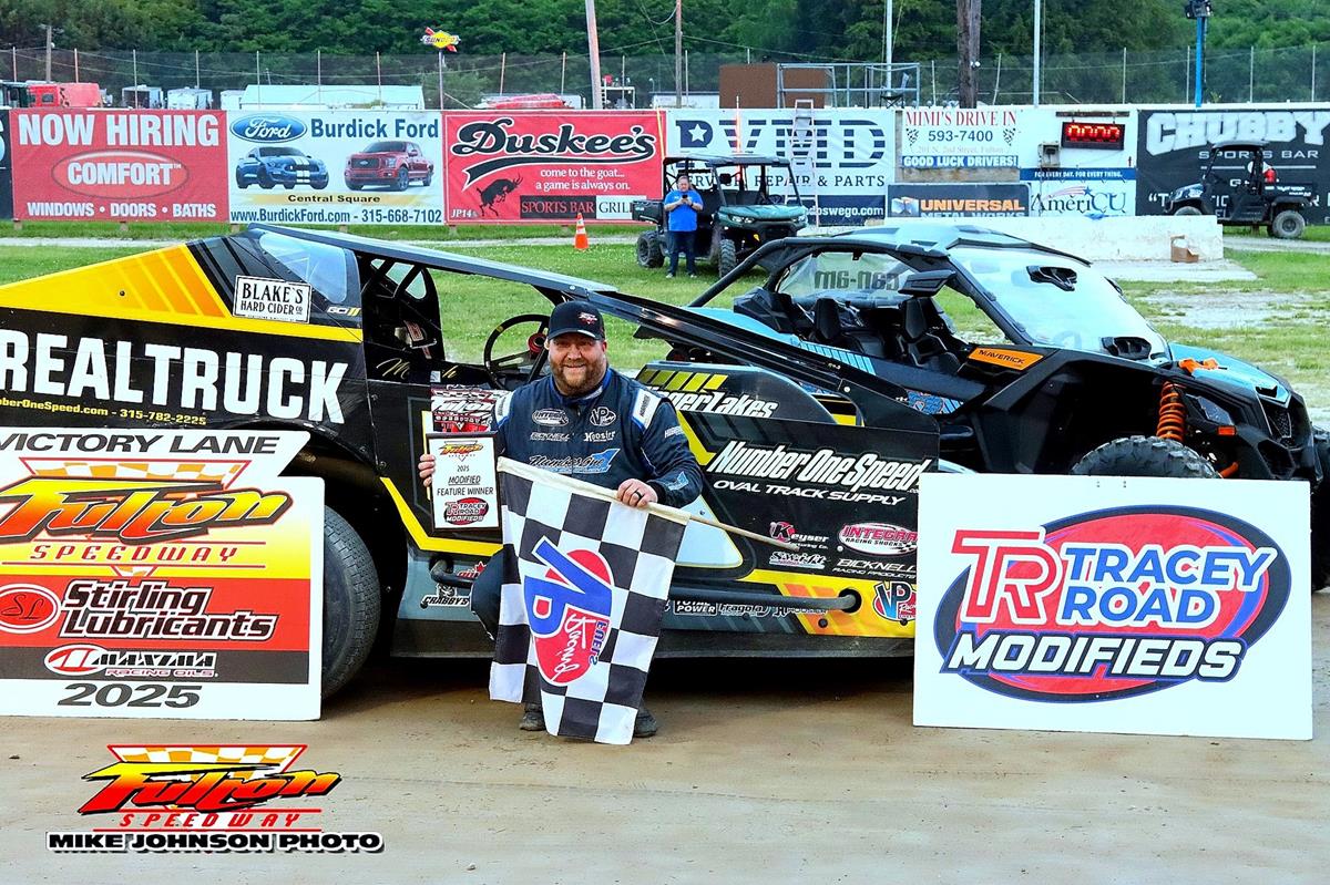 Billy Dunn Makes Late Race Pass Enroute to Fulton Speedway Modified Win