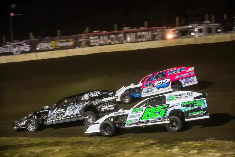 Mississippi Thunder Speedway (Fountain City, WI) – United States Modified Touring Series – Dairyland Showdown – May 5th-7th, 2022.