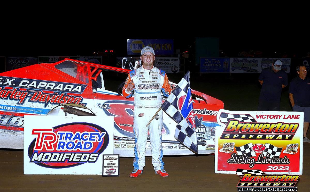 Max McLaughlin Cruises to Second Brewerton Speedway Modified Win This Season