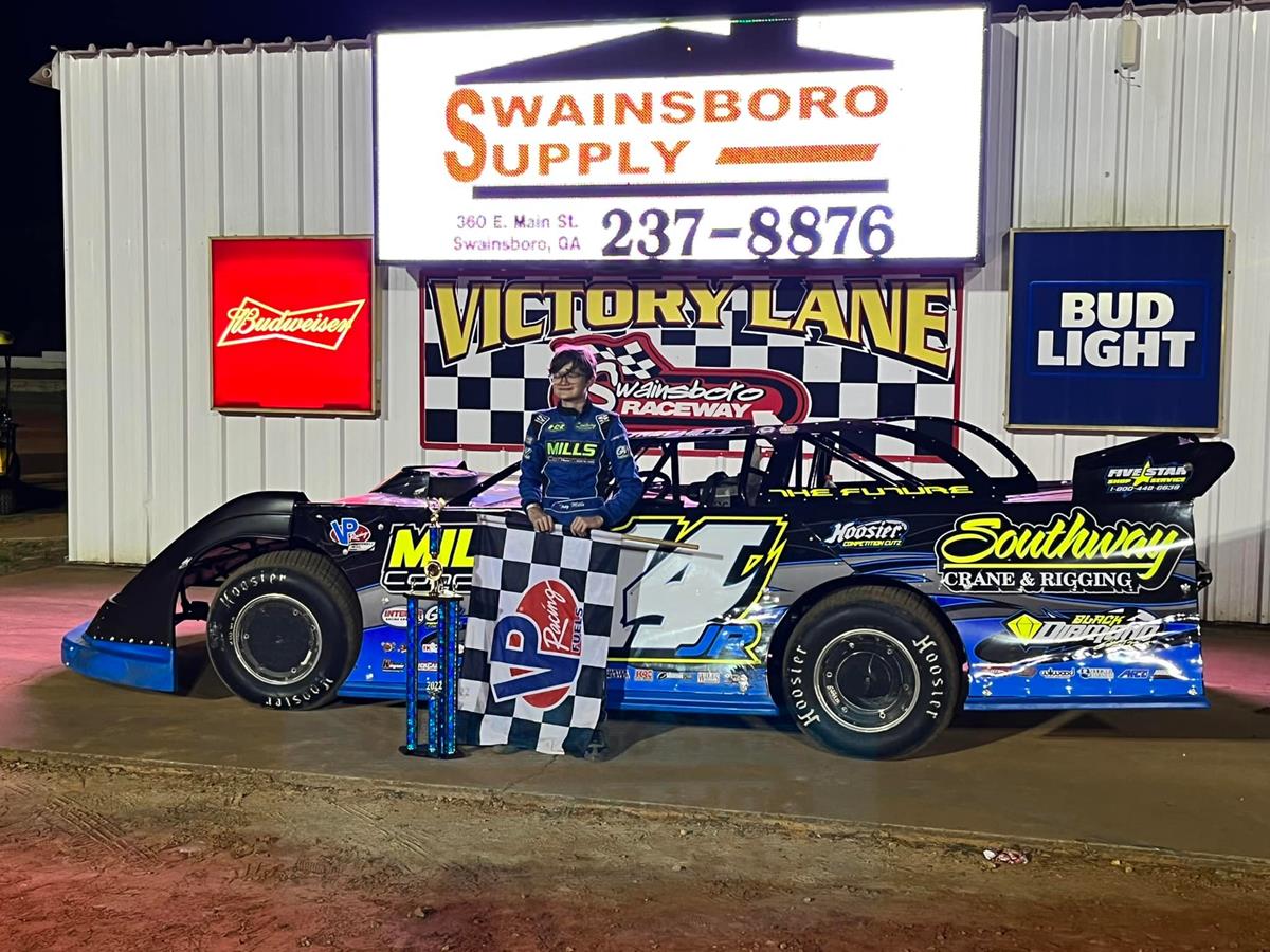 Mills Wins Again in Late Model Competition