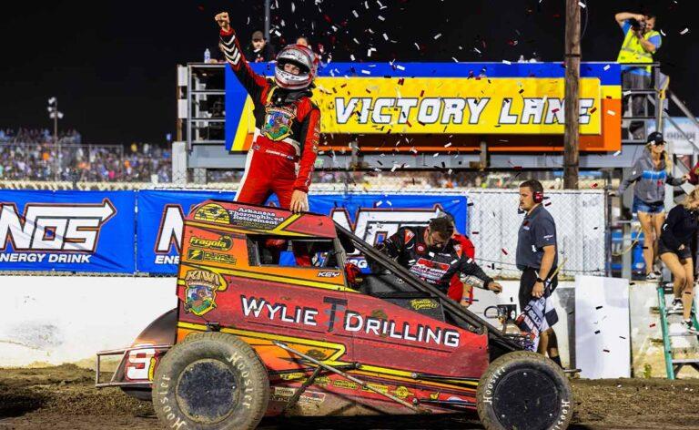 Kameron Key Claims Ironman 55 Win with POWRi National Midgets and Xtreme at I-55 Raceway
