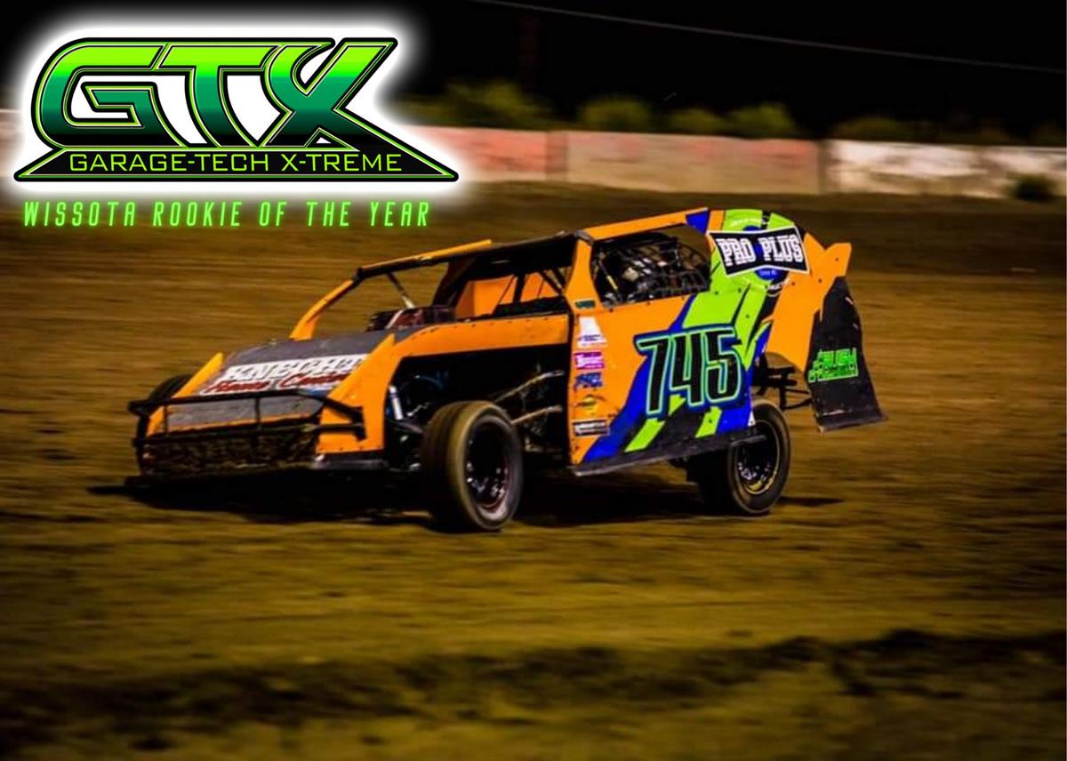 Sikkenga Scores WISSOTA Mod Four Rookie of Year Title