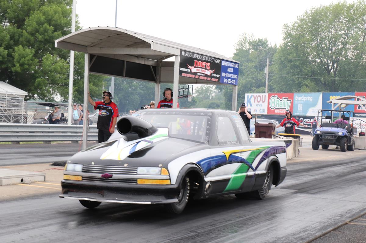 Friday Night 16 Car shootout for No Box, Box Door Car and Dragster