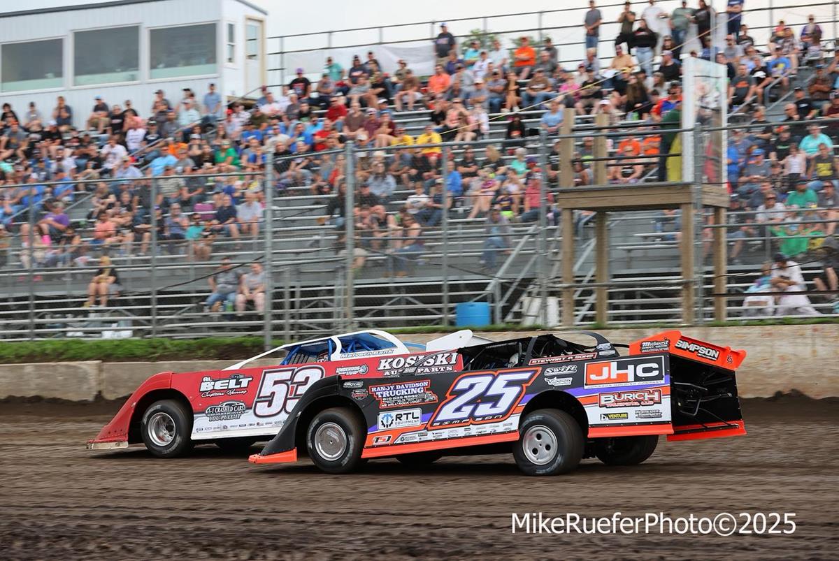 C.J. Speedway (Columbus Junction, IA) – Malvern Bank East Series – Tony Stewart Tribute – May 30th, 2025. (Mike Ruefer Photo)