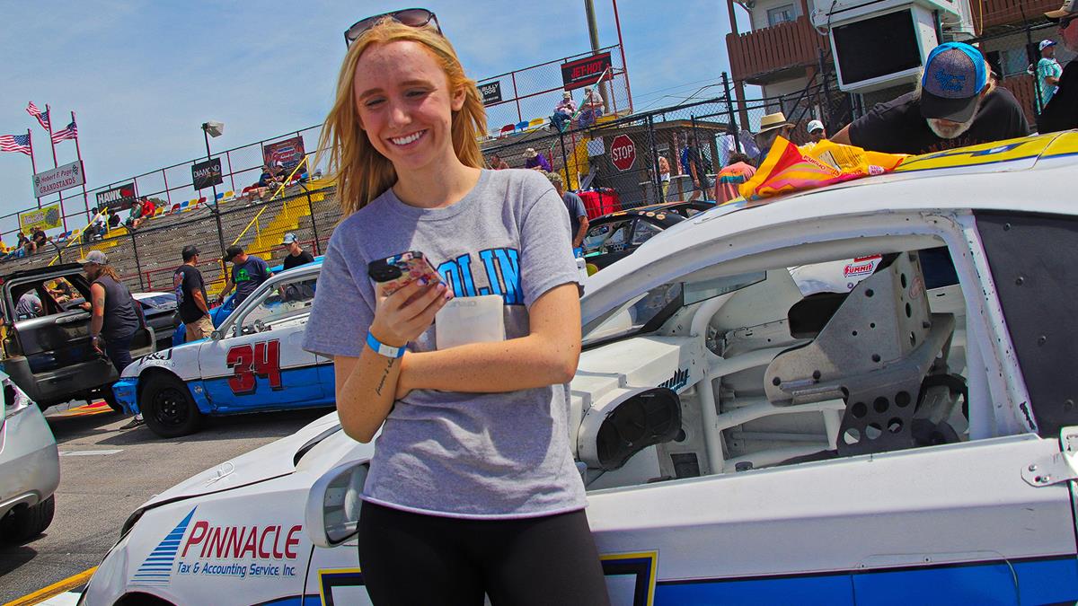 Summer Sullivan returns to competition two weeks after scary accident