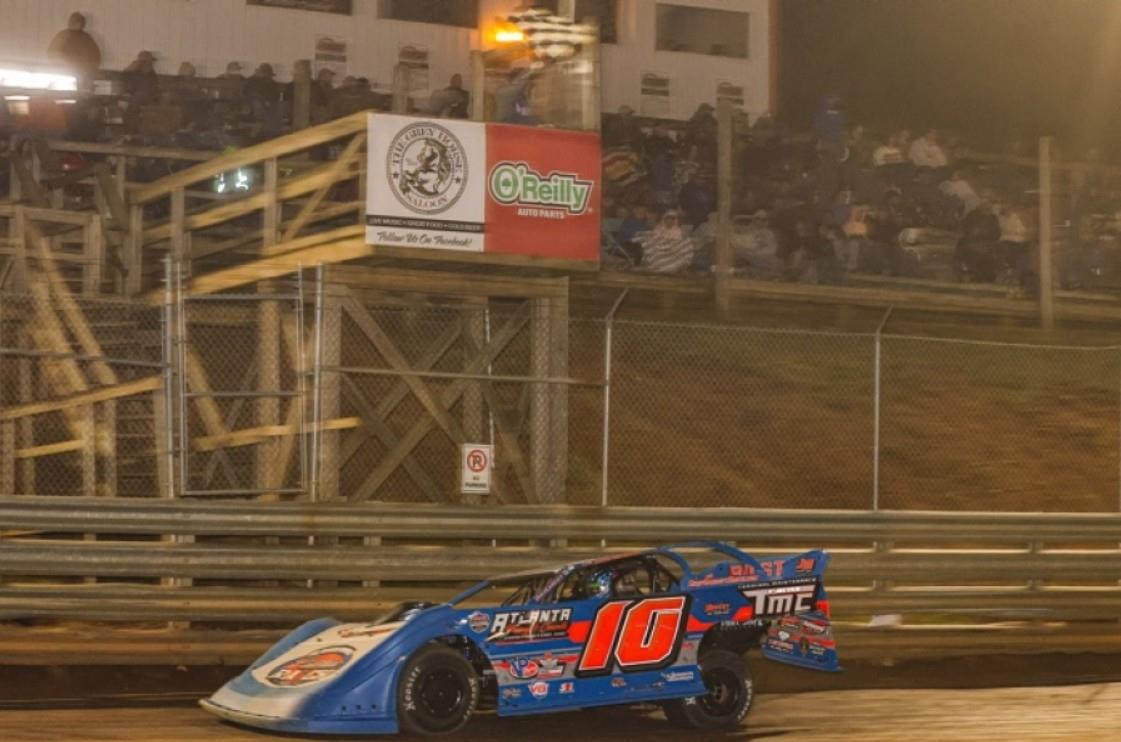 Smith Wins Debut at Rockcastle