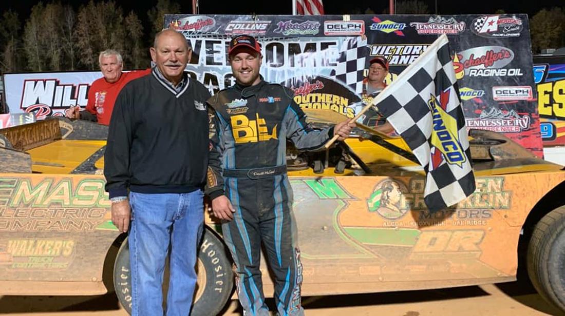 Donald McIntosh Clinches Schaeffer’s Oil Fall Nationals Title