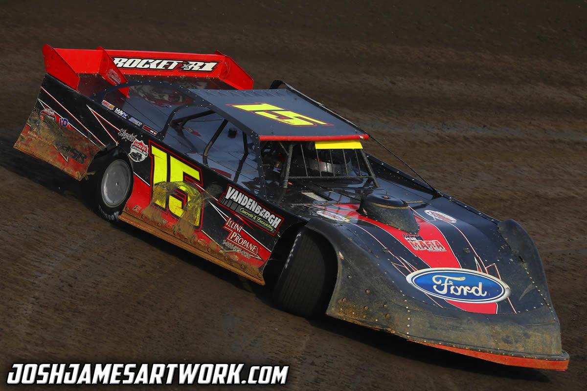 Vandenbergh marches to runner-up finish at Tri-City Speedway