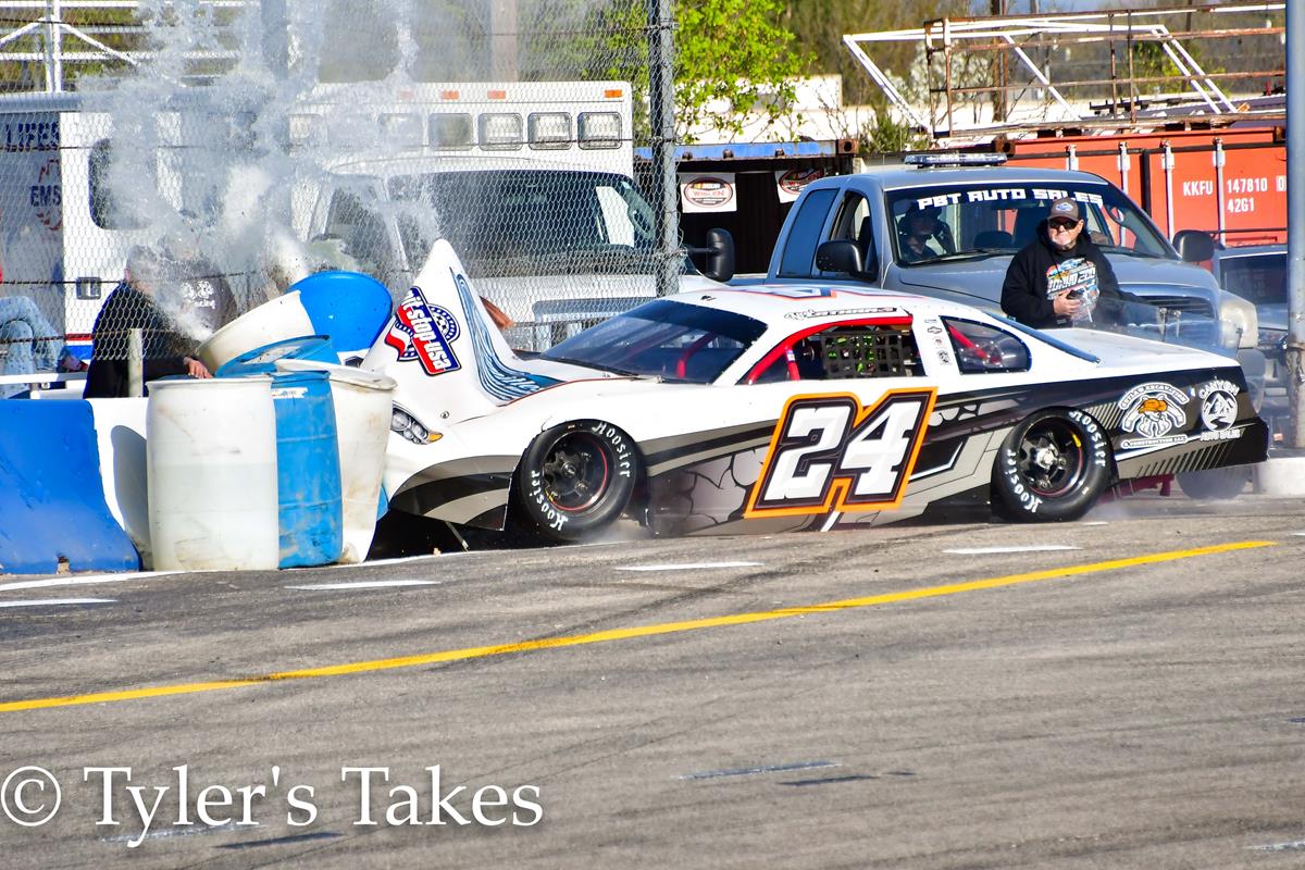 Latham Overcomes Qualifying Crash to Win Latemodel Feature