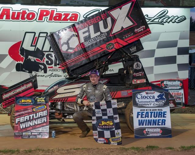 CAMPBELL CLAIMS VICTORY IN THRILLING 30-LAP FEATURE AT LINCOLN SPEEDWAY; Wilbur Dominates Season Opener for Wingless Super Sportsman
