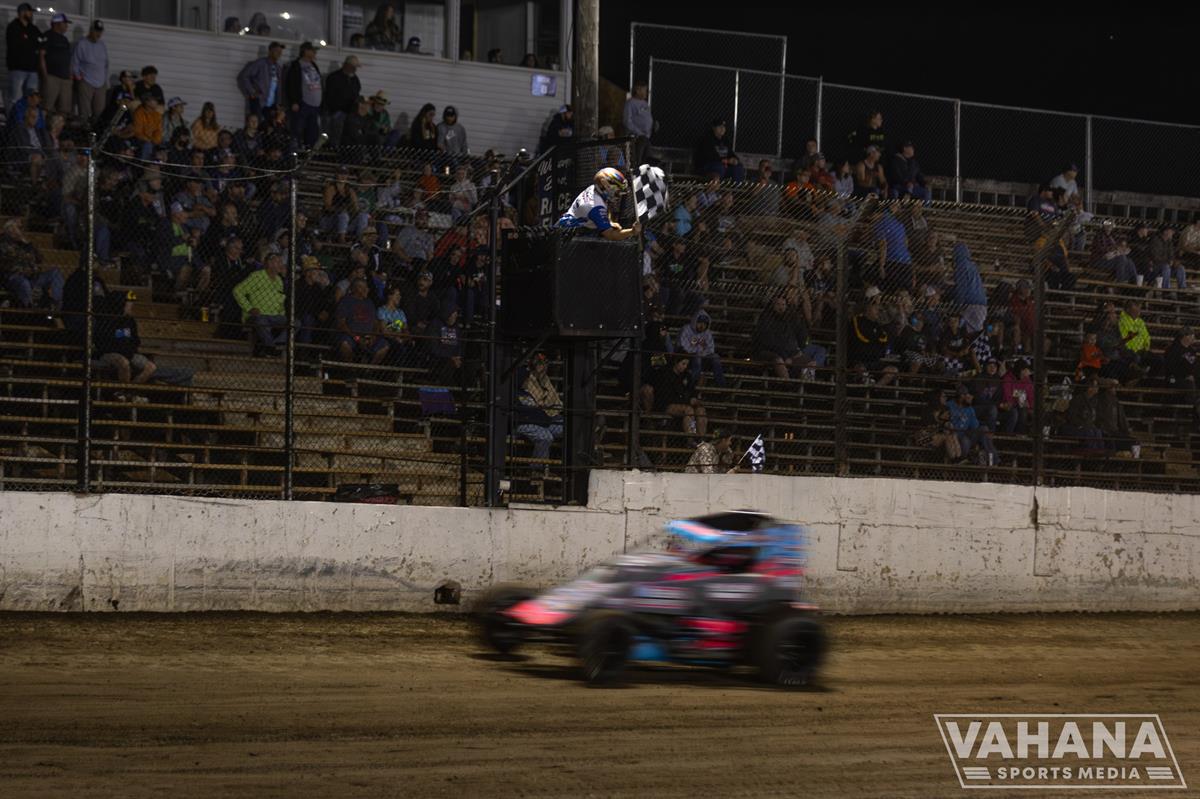 Tyler Kuxhouse Takes The Checkers At LaSalle
