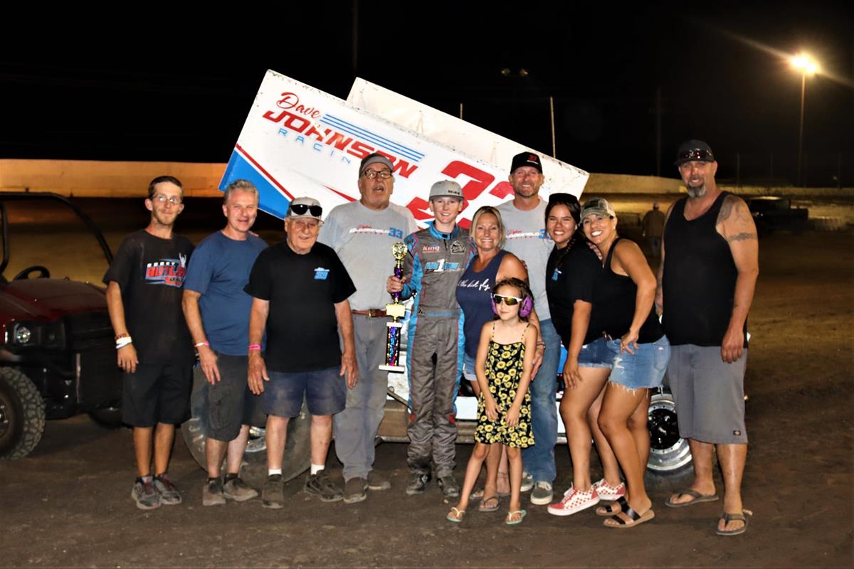 Bloomfield Wins First Career Sprint Car Main at Marysville