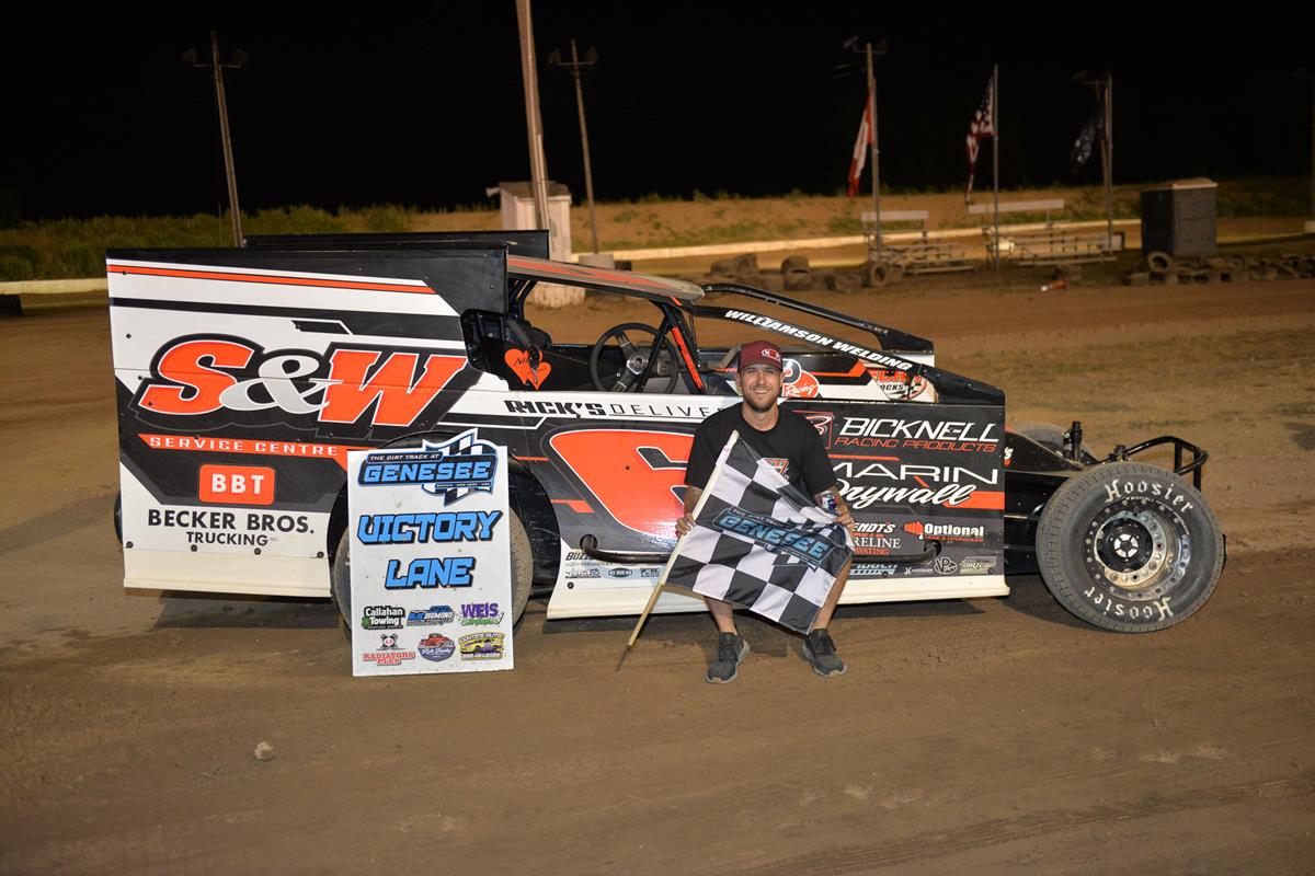 Williamson Slides to $4,000 Victory in Big Block/Small Block Challenge