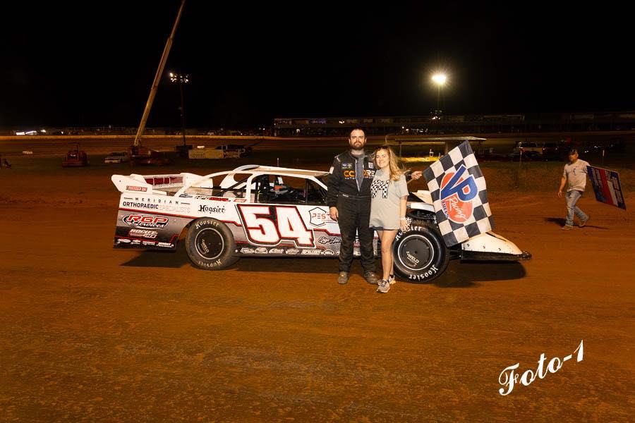 Pennington Cruises to the CRUSA Late Model Sportsman Win at 2025 Battle of the States