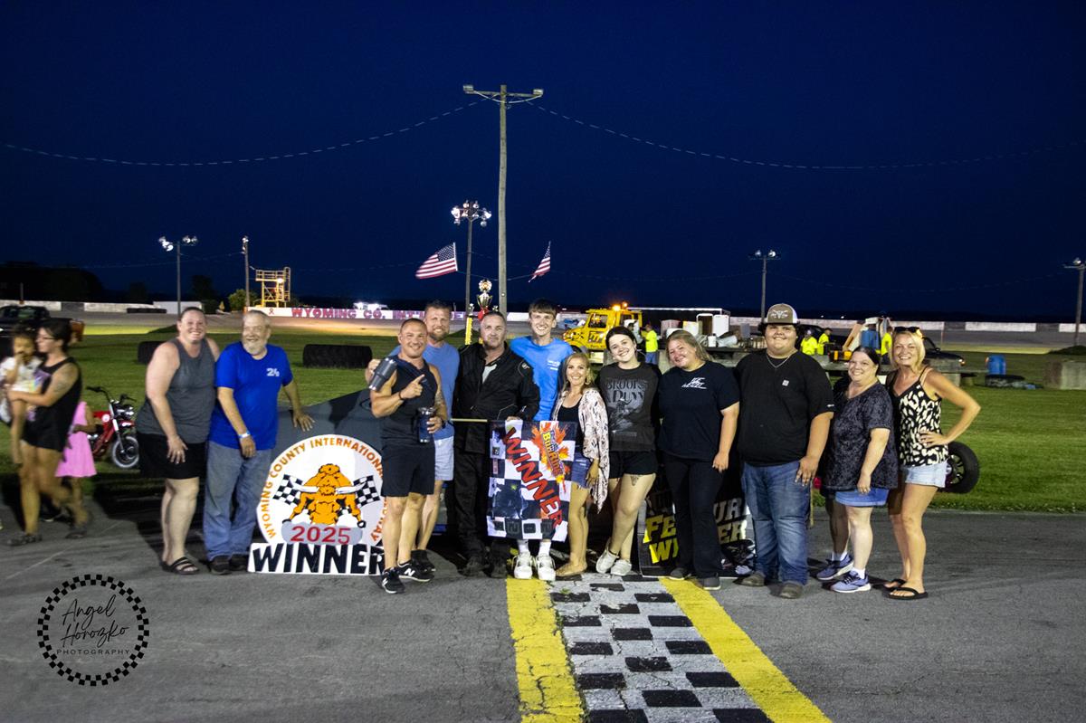 G-DOG DASH 4 CASH & PIRATE TRAILER MAYHEM STEAL THE SHOW AT THE BULLRING